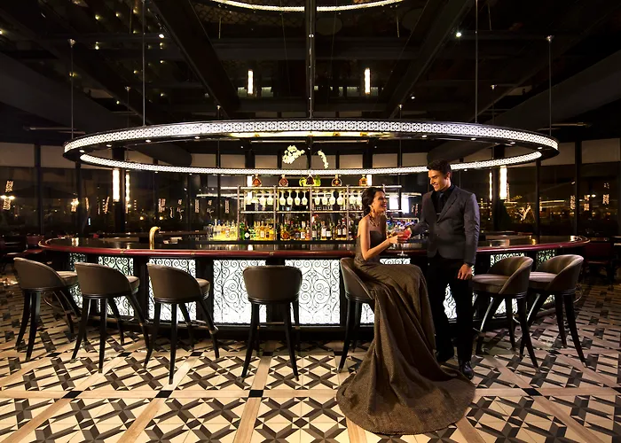 Sofitel Philippine Plaza Manila