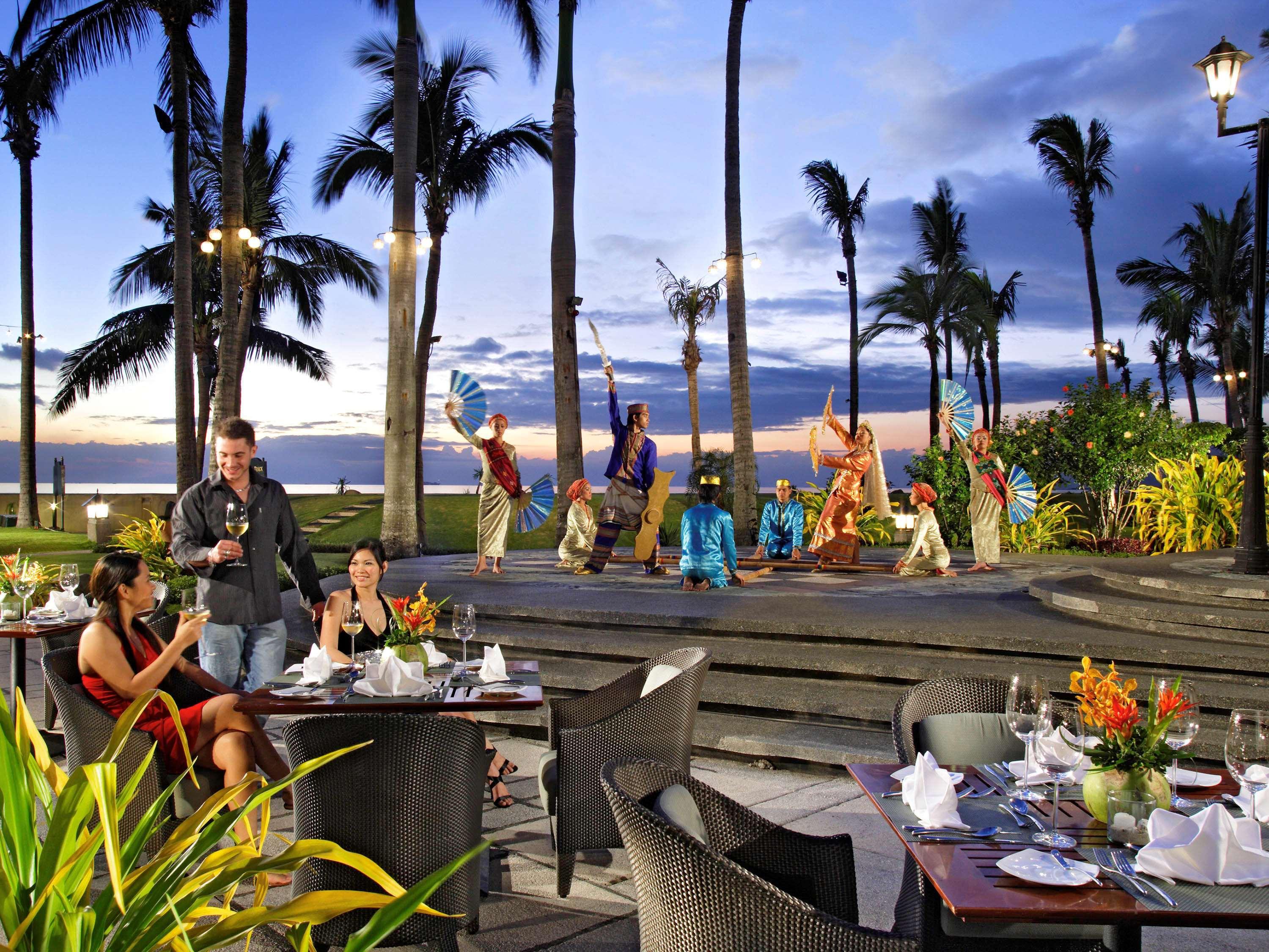 Sofitel Philippine Plaza Manila Pasay