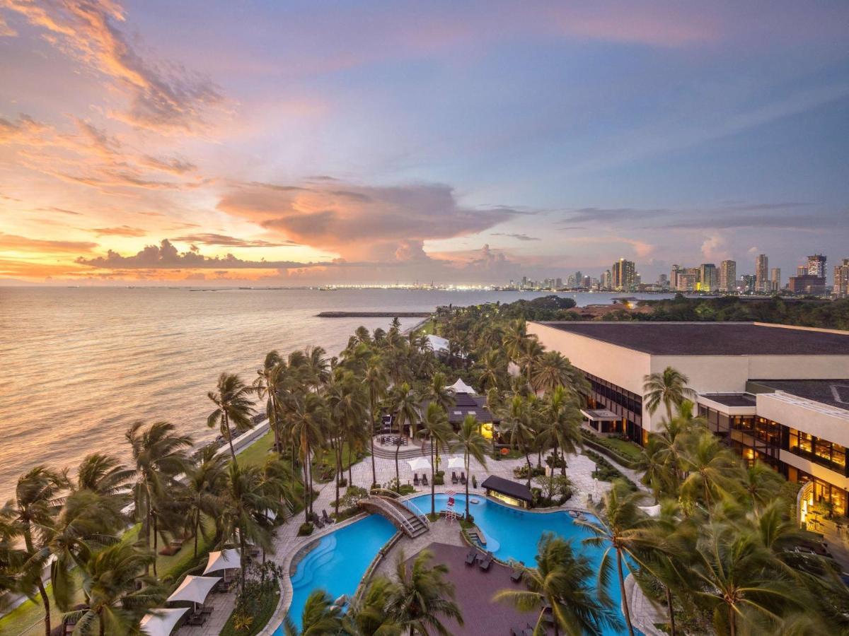 Hotel Sofitel Philippine Plaza Manila 5*